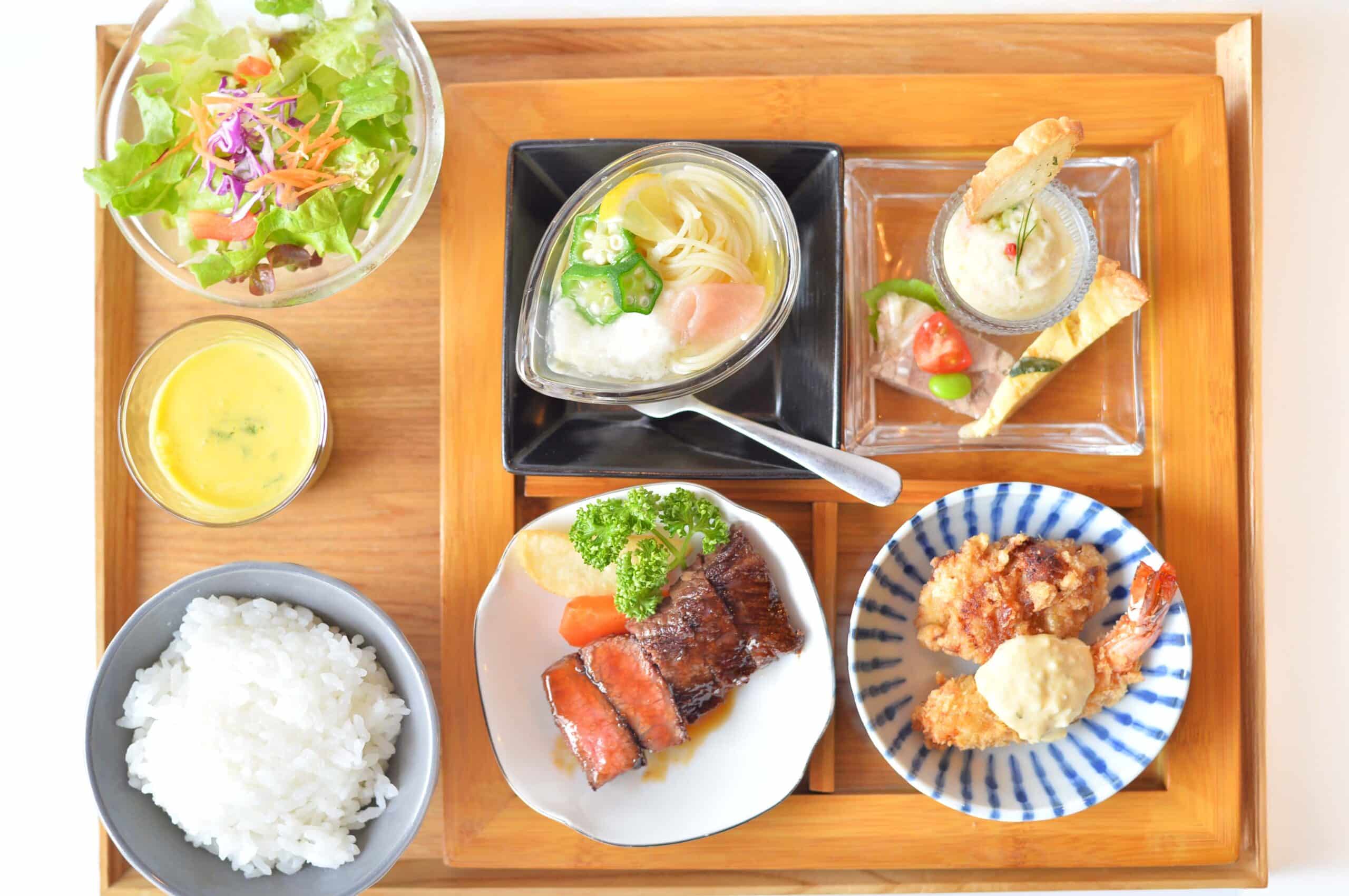 洋風松花堂BOXランチの夏バージョン